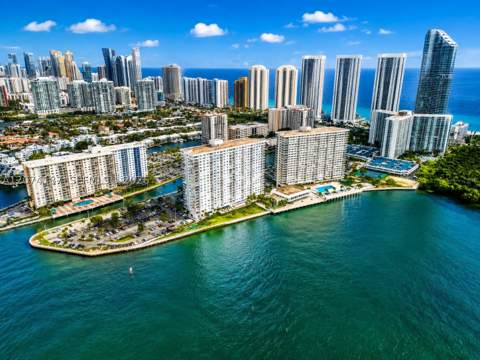300 Bayview Dr 807, Sunny Isles Beach FL - photo 23 of 23