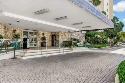 11111 Biscayne Blvd 1000, Miami FL - photo 23 of 34