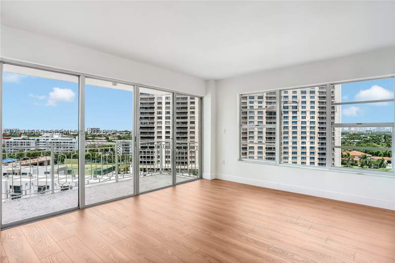 1 bedroom Condominium at 11111 Biscayne Blvd 1000, Jockey Club Condo, Miami — photo 4