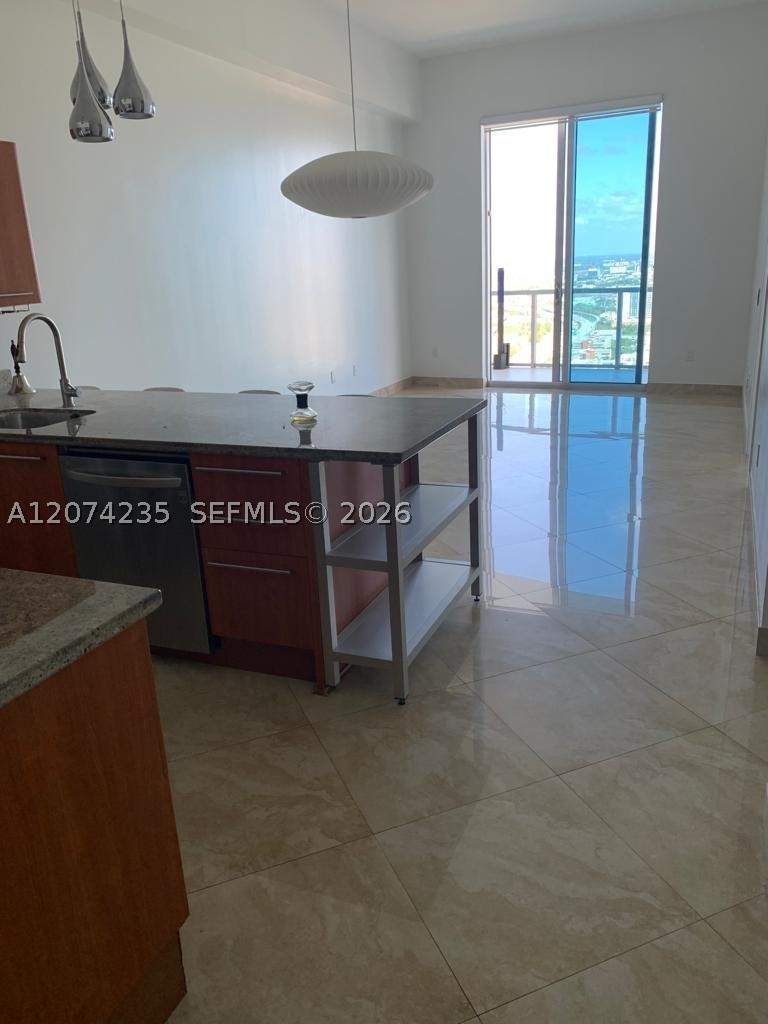 2 bedroom Condominium at 185 SW 7th St 4303, Latitude On The River Con, Miami — photo 4