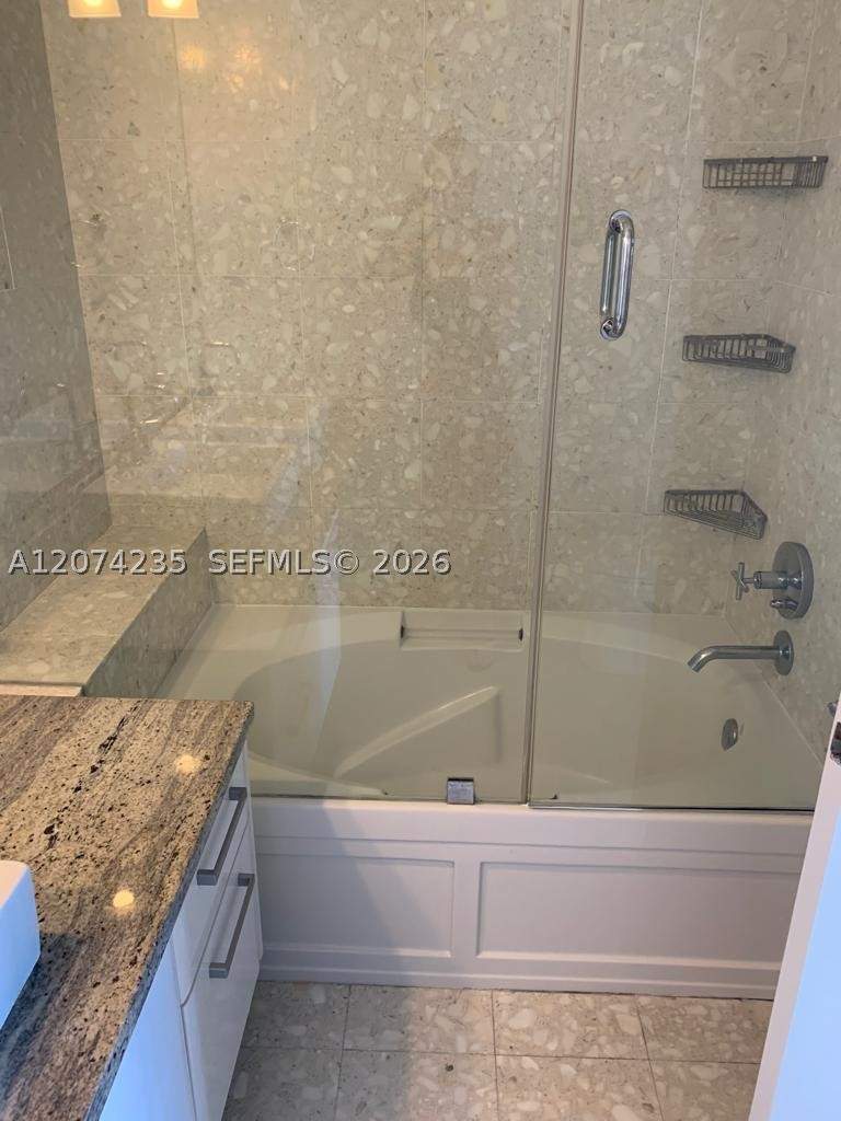 2 bedroom Condominium at 185 SW 7th St 4303, Latitude On The River Con, Miami — photo 5