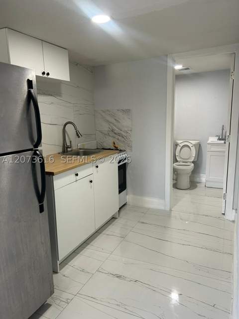 2500 NW 91st St, Miami FL - photo 8 of 23