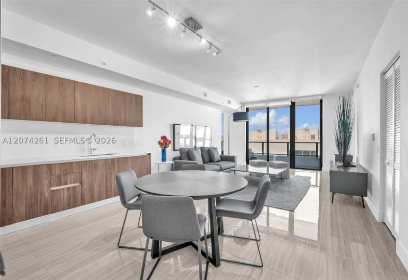 1 bedroom Condominium at 2960 NE 207th St 1102, Aventura Parksquare Resid, Aventura — photo 1