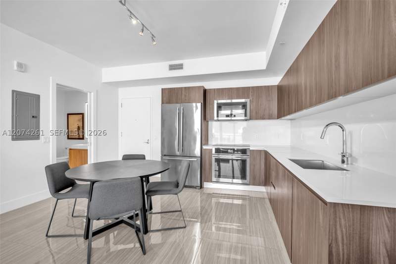 1 bedroom Condominium at 2960 NE 207th St 1102, Aventura Parksquare Resid, Aventura — photo 3