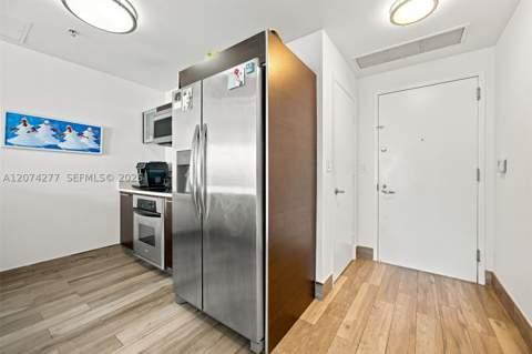 1900 N Bayshore Dr 3508, Miami FL - photo 13 of 21