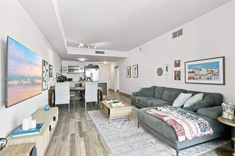 1900 N Bayshore Dr 3508, Miami FL - photo 8 of 21