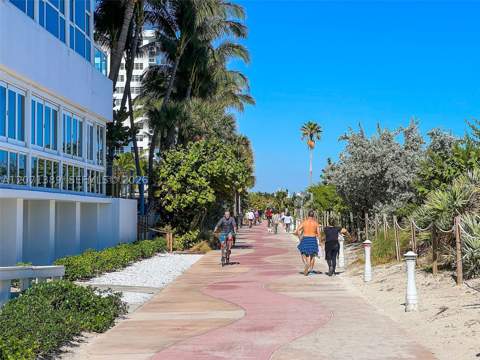 6799 Collins Ave 804, Miami Beach FL - photo 24 of 65