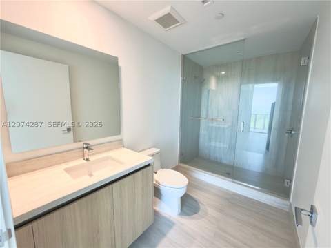 2411 Laguna circle 1503, North Miami FL - photo 15 of 30