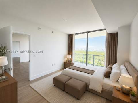 2411 Laguna circle 1503, North Miami FL - photo 6 of 30