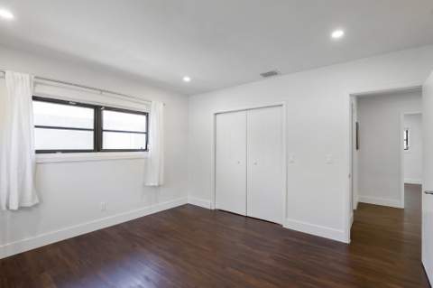1040 NW 149th Street, Miami FL - photo 24 of 29