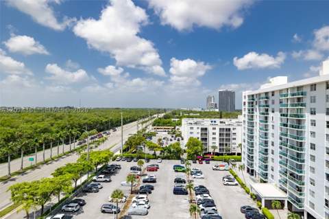 2903 N Miami Beach Blvd 1003, North Miami Beach FL - photo 17 of 36