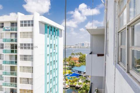 2903 N Miami Beach Blvd 1003, North Miami Beach FL - photo 21 of 36