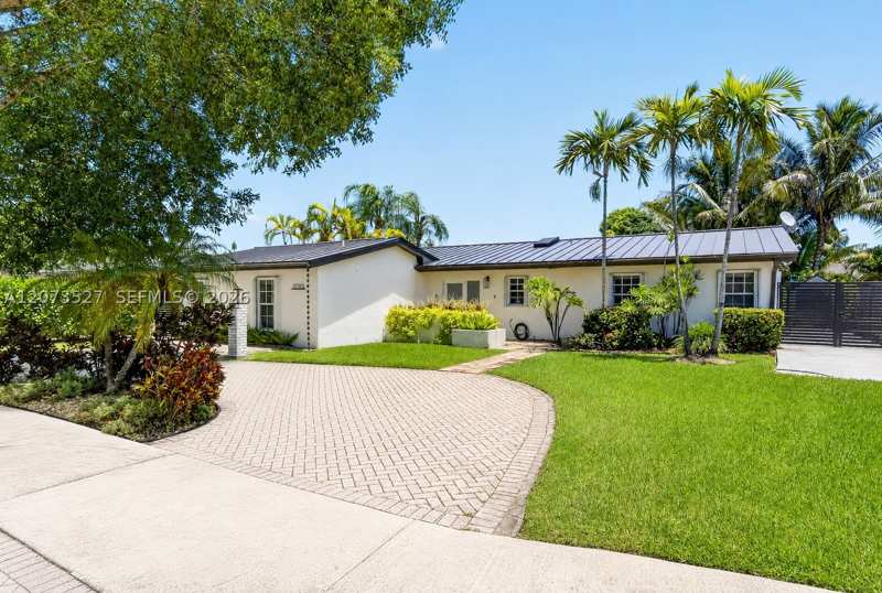3 bedroom SingleFamilyResidence at 10315 SW 129th Ct, First Addn To Calusa Club, Miami — photo 1