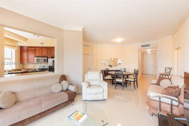 3 bedroom Condominium at 3001 NE 185th St 417, Alaqua Condo, Aventura — photo 4