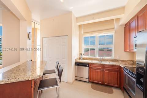 3001 NE 185th St 417, Aventura FL - photo 9 of 30