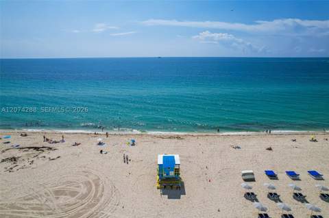 465 Ocean Dr 512, Miami Beach FL - photo 10 of 52