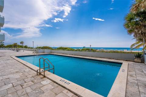 465 Ocean Dr 512, Miami Beach FL - photo 15 of 52