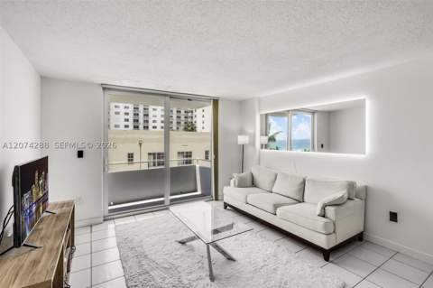 465 Ocean Dr 512, Miami Beach FL - photo 22 of 52