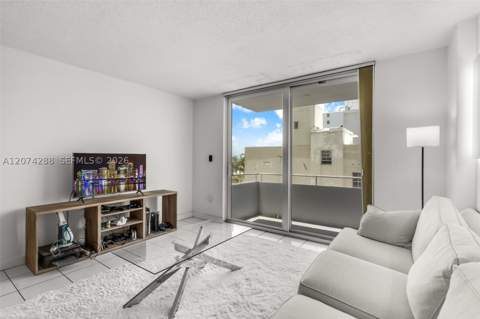 465 Ocean Dr 512, Miami Beach FL - photo 24 of 52