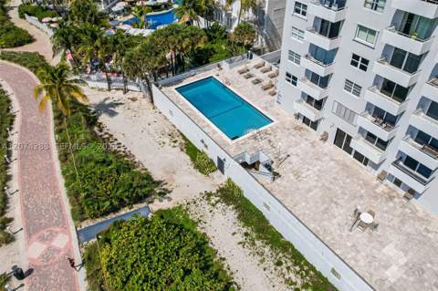 465 Ocean Dr 512, Miami Beach FL - photo 7 of 52