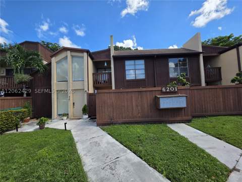 6201 SW 116th Pl D, Miami FL - photo 6 of 49