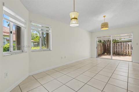 5118 NW 115th Ct, Doral FL - photo 12 of 37