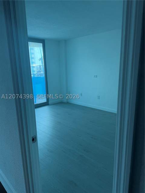 7501 E Treasure Dr 6K, North Bay Village FL - photo 9 of 11
