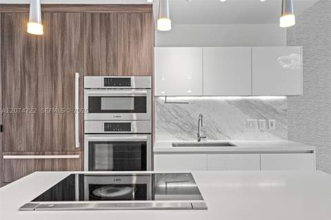 851 NE 1st Ave 1506, Miami FL - photo 8 of 45