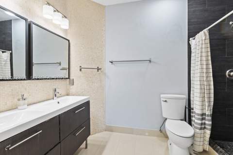 7809 NW 114th Path, Doral FL - photo 20 of 37
