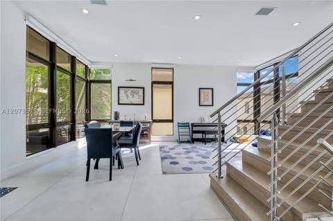 8267 NW 48th St, Doral FL - photo 10 of 65