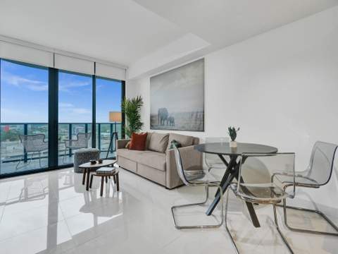 121 NE 34th Street 1210, Miami FL - photo 10 of 31