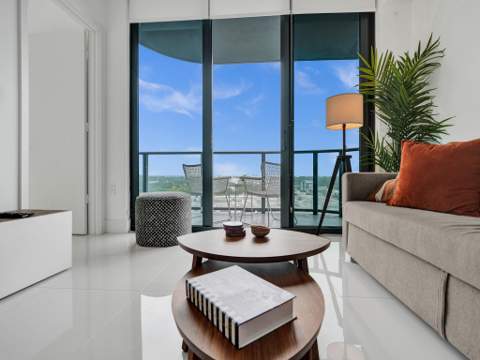 121 NE 34th Street 1210, Miami FL - photo 19 of 31