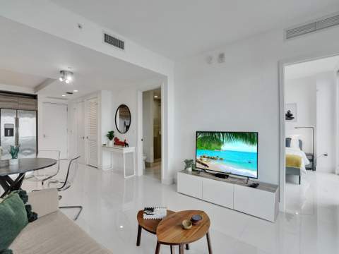 121 NE 34th Street 1210, Miami FL - photo 9 of 31