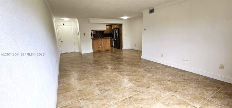 2 bedroom Condominium at 650 Coral Way 404, Gables Way Condo, Coral Gables — photo 3