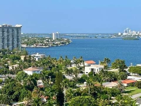 1000 Quayside Terrace 1901, Miami FL - photo 21 of 68