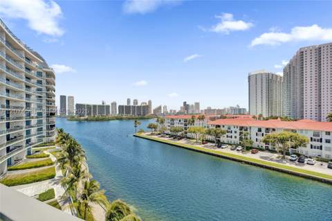 3250 NE 188th St 501, Aventura FL - photo 21 of 65