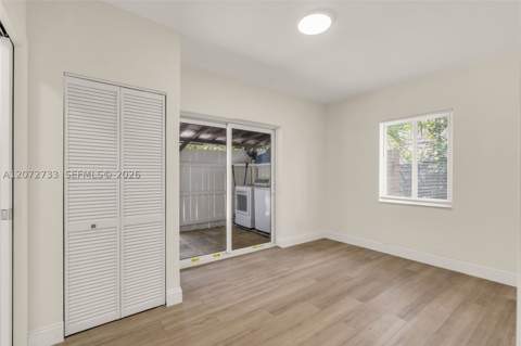 1514 NE 176th St, North Miami Beach FL - photo 10 of 27