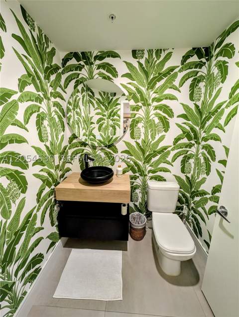 17301 Biscayne Blvd 1501, North Miami Beach FL - photo 13 of 31