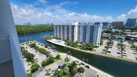500 Bayview Dr 1725, Sunny Isles Beach FL - photo 15 of 25