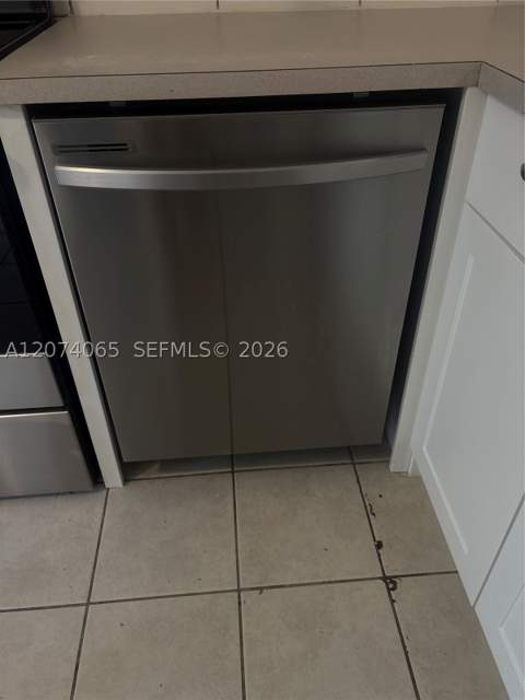 2910 SE 13th Rd 105-44, Homestead FL - photo 18 of 51