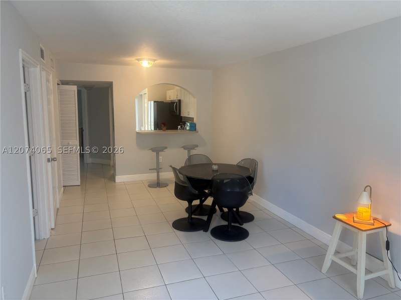 2 bedroom Condominium at 2910 SE 13th Rd 105-44, Venetia Gardens South Con, Homestead — photo 5