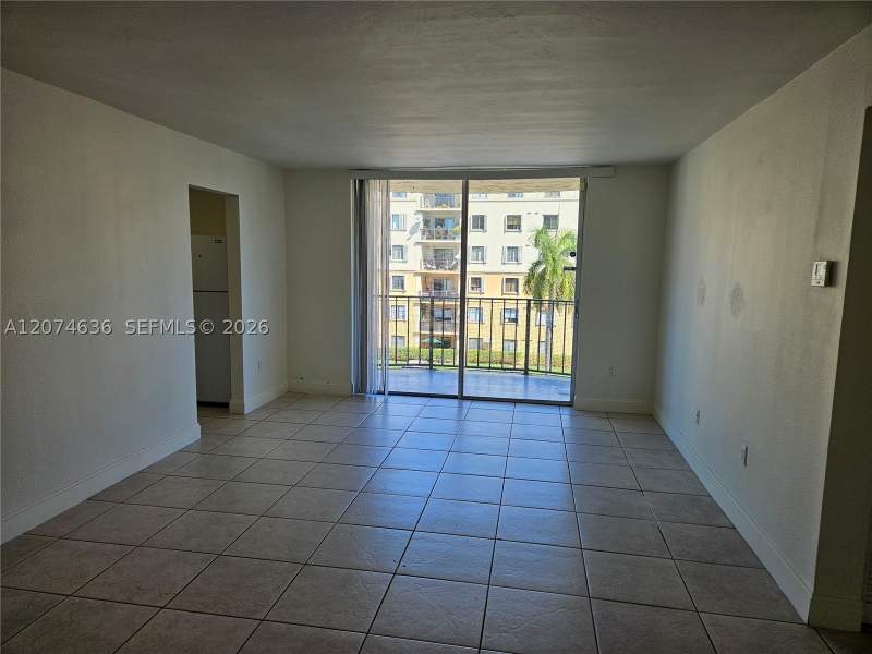 2 bedroom Condominium at 9320 Fontainebleau Blvd 401, The Fountains At Fontaine, Miami — photo 4