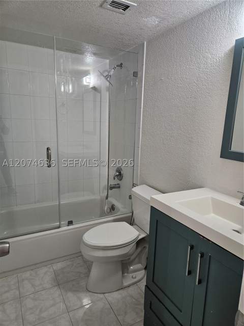 9320 Fontainebleau Blvd 401, Miami FL - photo 7 of 14