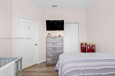 1034 NE 30th Ave, Homestead FL - photo 19 of 35