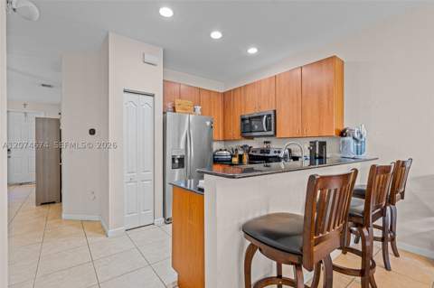 1034 NE 30th Ave, Homestead FL - photo 8 of 35
