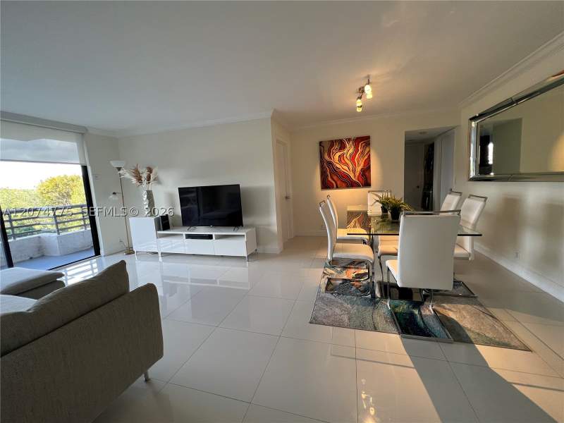 3 bedroom Condominium at 3300 NE 191st St 406, Parc Central Aventura Sou, Aventura — photo 2