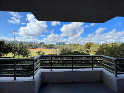 3300 NE 191st St 406, Aventura FL - photo 21 of 22