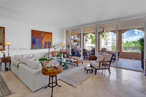 737 Crandon Blvd Ph-1, Key Biscayne FL - photo 9 of 45