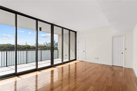 1000 Venetian Way 301/303, Miami FL - photo 24 of 40