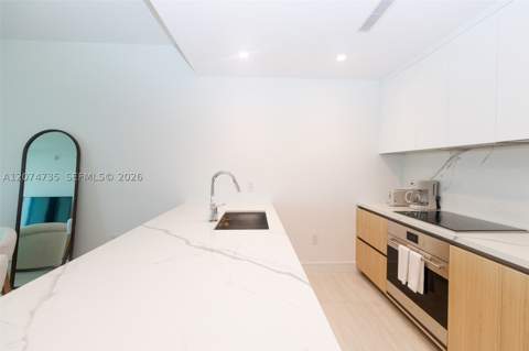 2411 Laguna Circle 1704, North Miami FL - photo 6 of 59